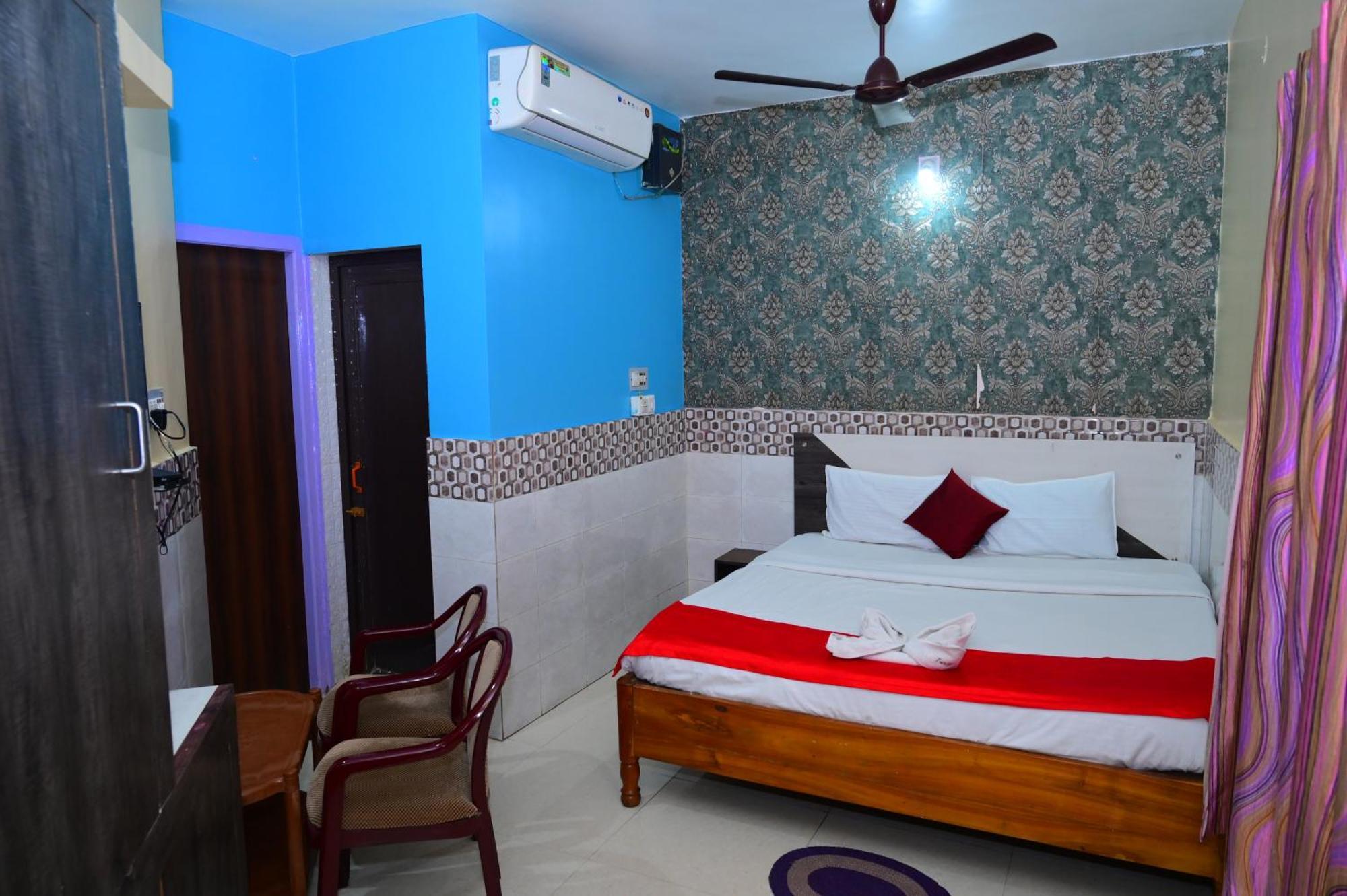 Mor Hotel Beach Heaven-স্বর্গদ্বার গোল্ডেন বিচ এবং মন্দিরের কাছে হোটেল বিচ হেভেন- Near Golden Beach & Temple Best Selling & Best Choice Of Travellers Puri Exteriör bild